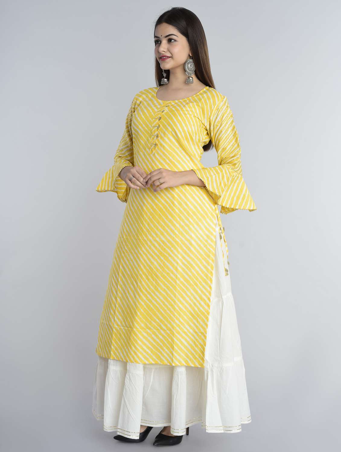 women's straight kurta - 17398613 -  Standard Image - 1