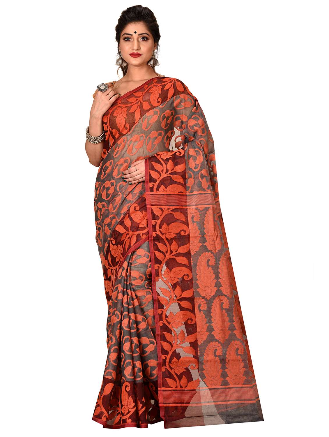 self-design jamdani saree