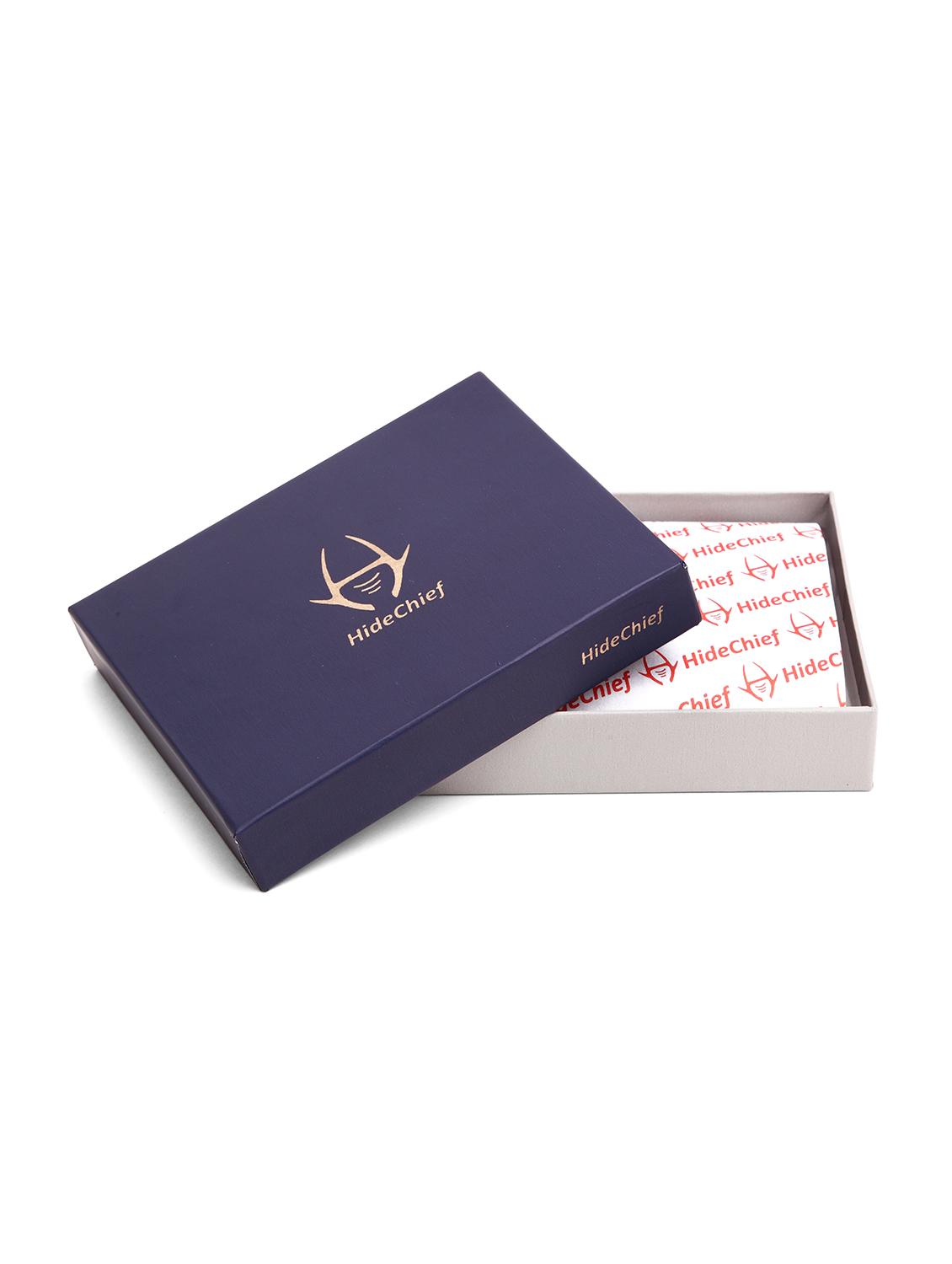 black leather wallet - 17411024 - Standard Image - 4