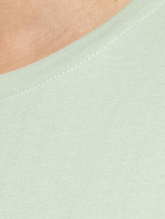 green chest print t-shirt - 17411544 - Standard Image - 4
