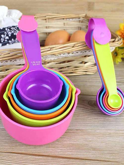  10 pcs measuring cups n spoon & 6 pcs of cupcake mould - 17423297 -  Standard Image - 0