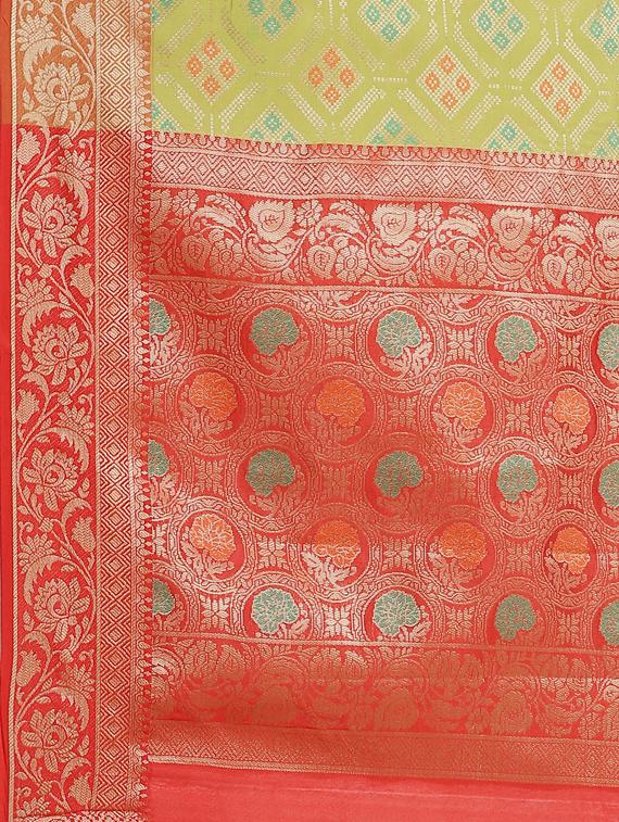 olive banarasi saree with blouse - 17428365 - Standard Image - 4