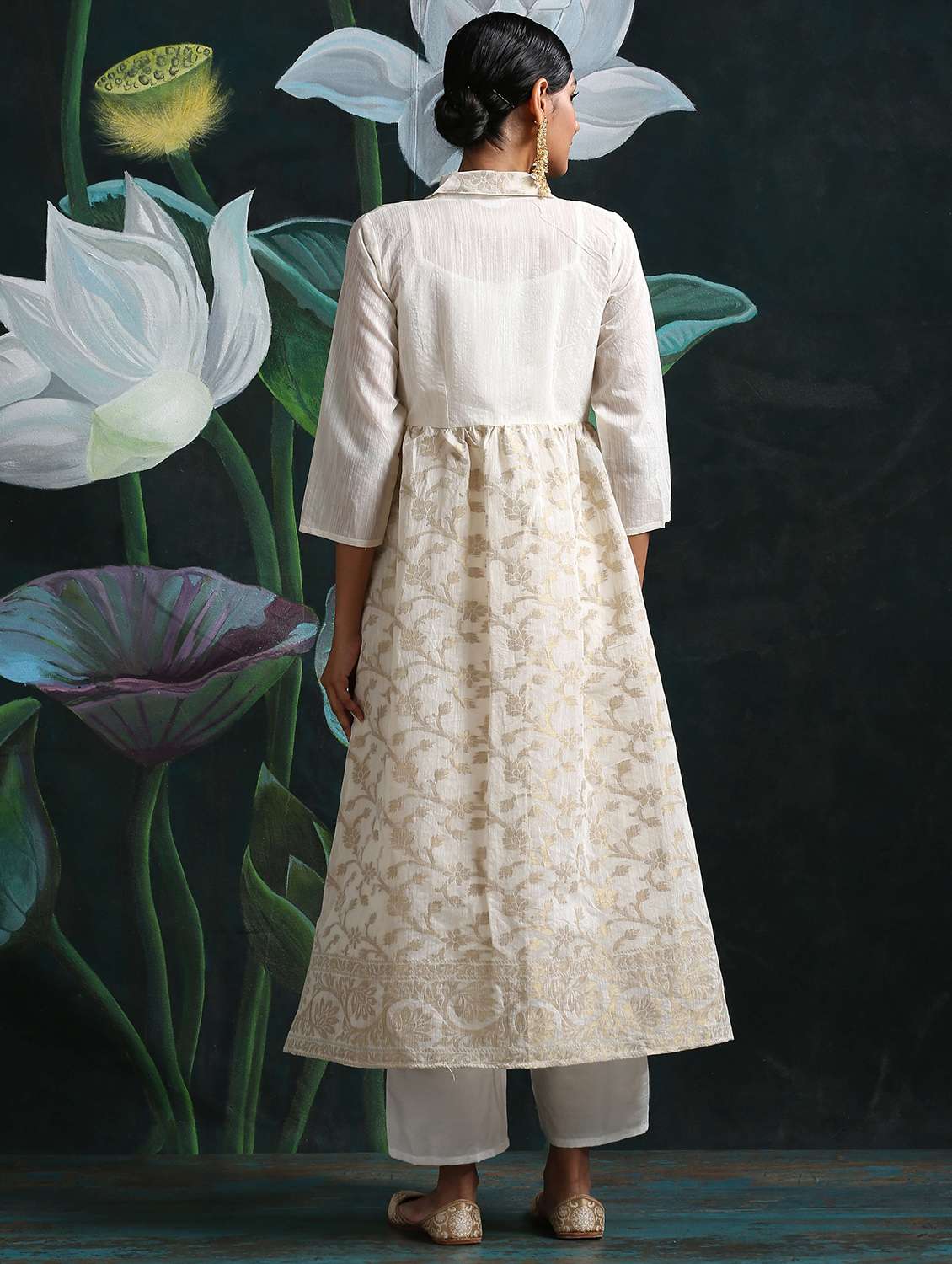 Floral Jacquard Flared Kurta