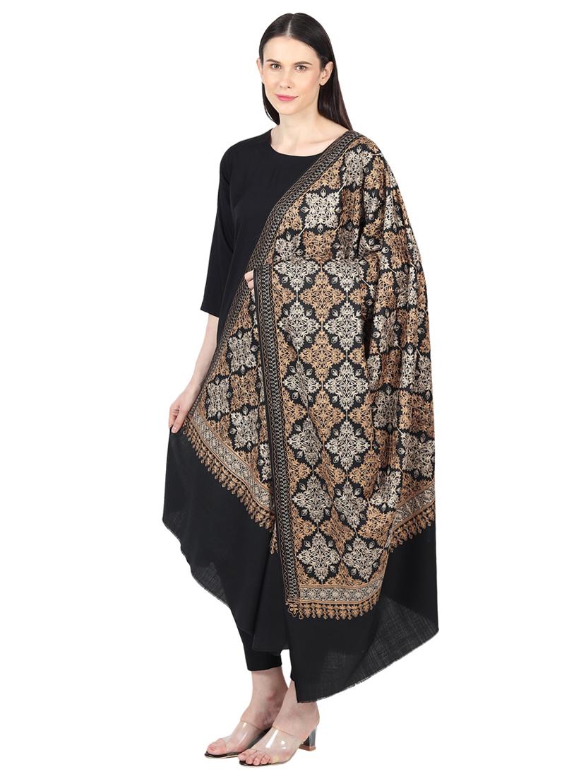 black wool shawl - 17444536 -  Standard Image - 1