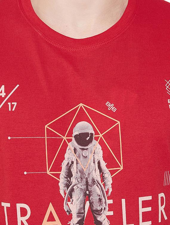 red printed t-shirt - 17453553 - Standard Image - 4