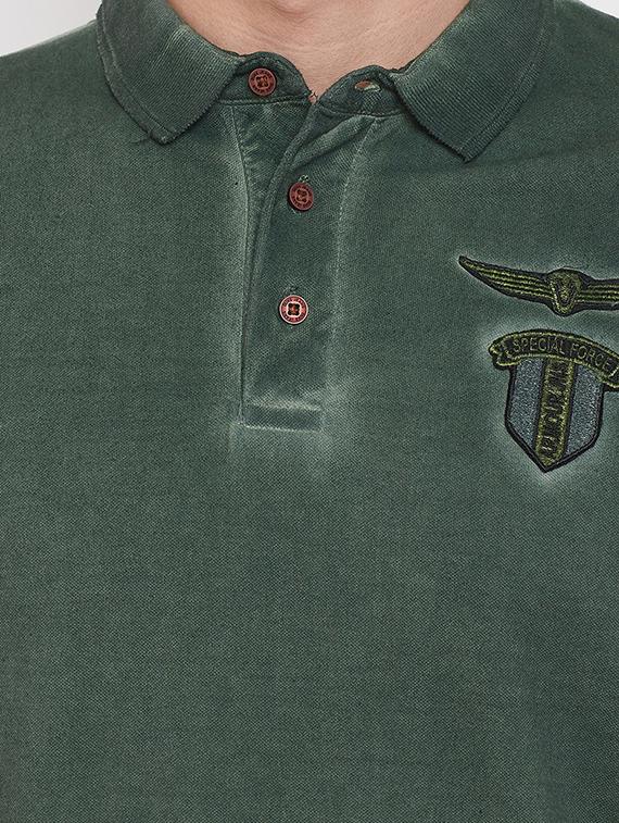 olive green solid collared t-shirt - 17453724 - Standard Image - 4