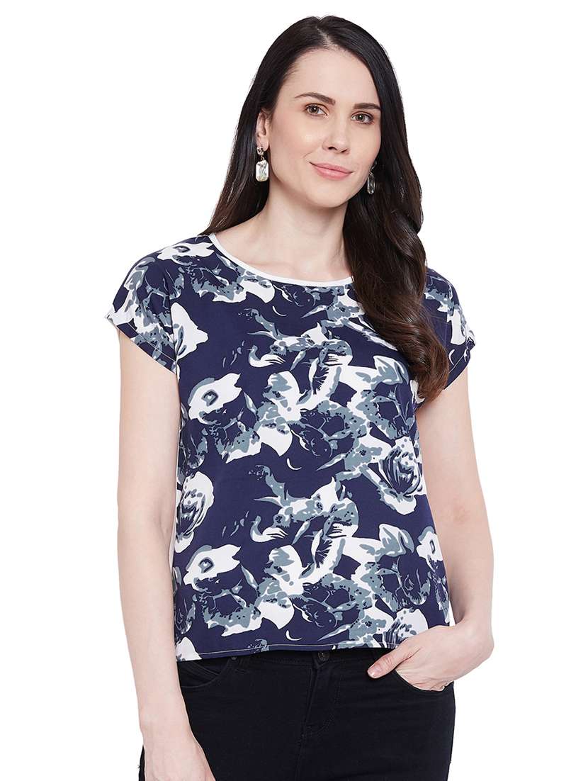 women's straight round neck top