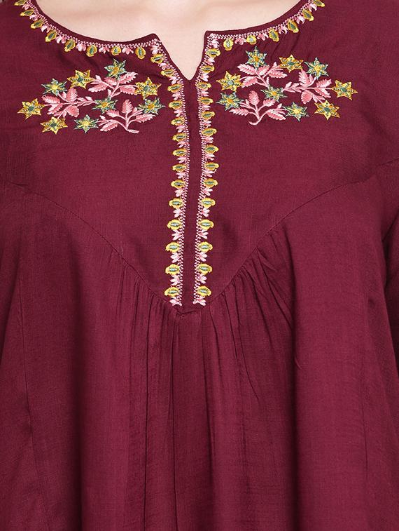 notch neck embroidered detail tunic - 17456250 - Standard Image - 4