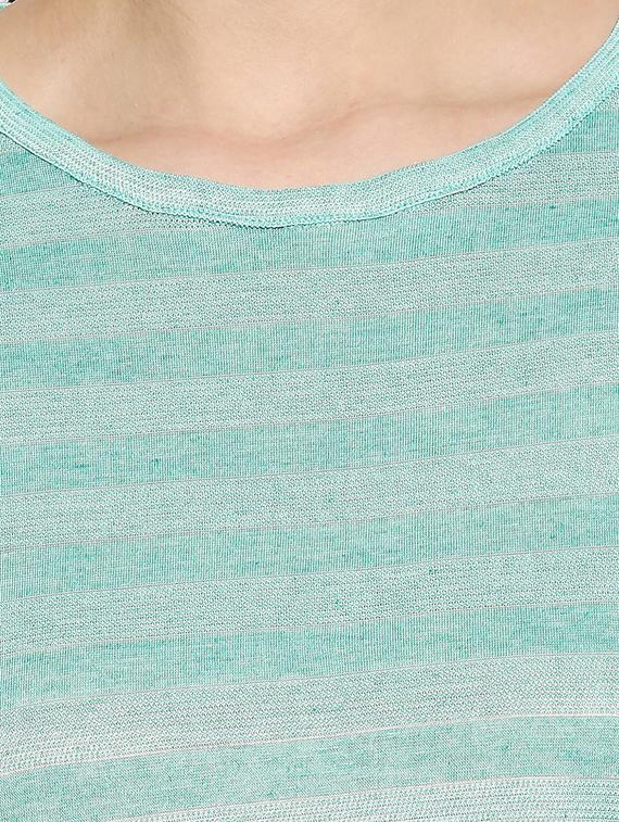 round neck striped tee - 17461370 - Standard Image - 4
