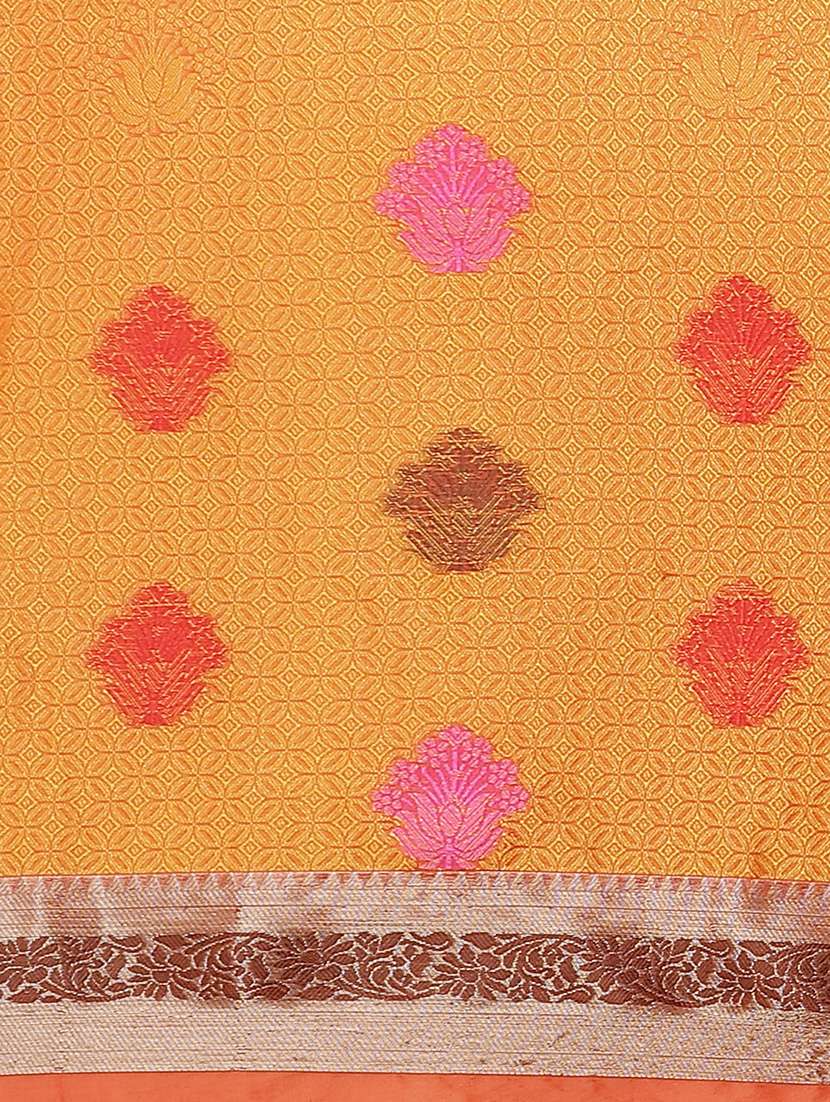 women self design bordered saree with blouse - 17465480 - Standard Image - 4