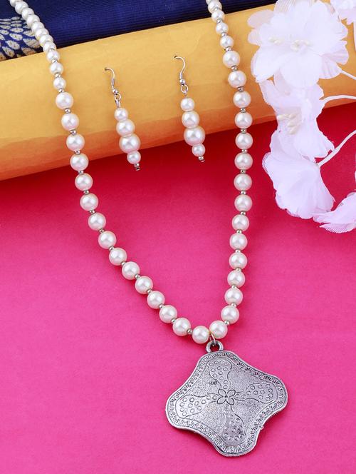 silver plated pearl necklace - 17466222 - Standard Image - 0