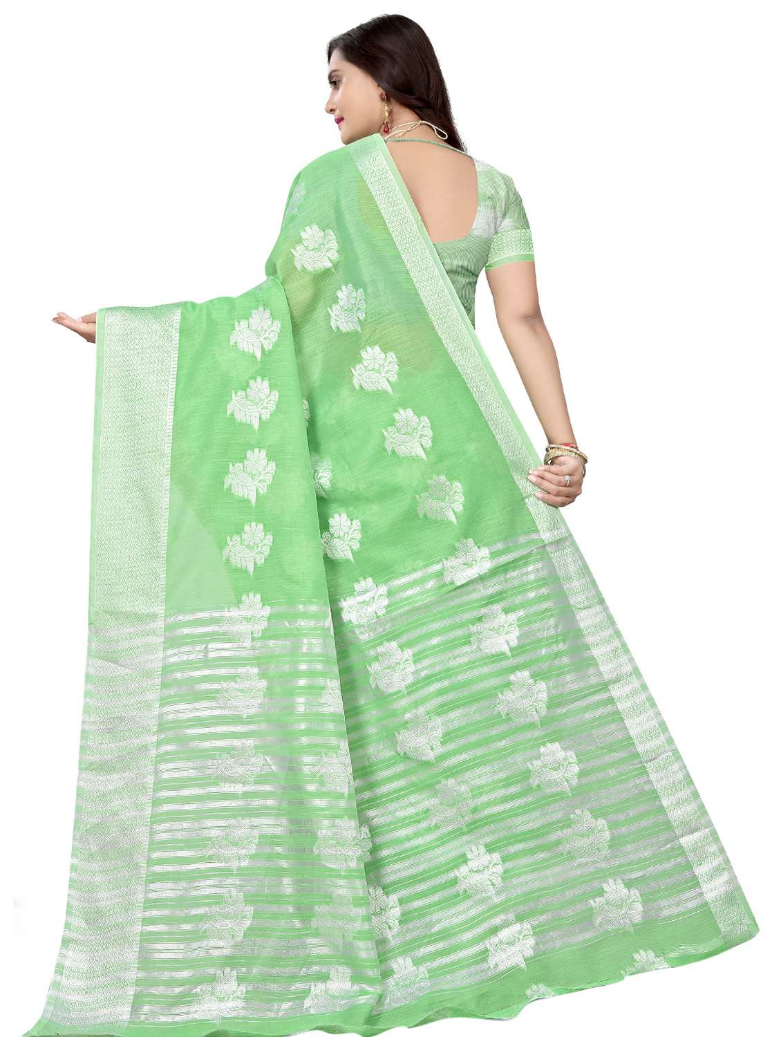 floral banarasi saree - 17470789 - Standard Image - 1