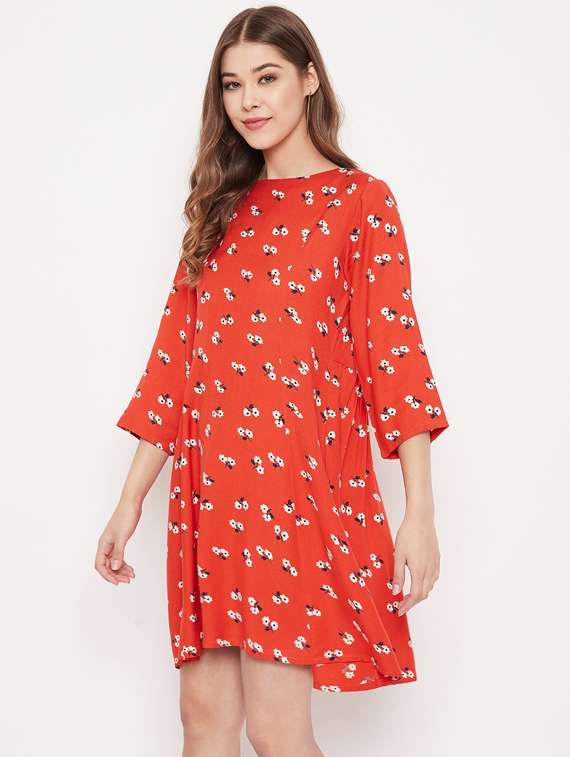 women's  floral dress - 17477585 -  Standard Image - 1