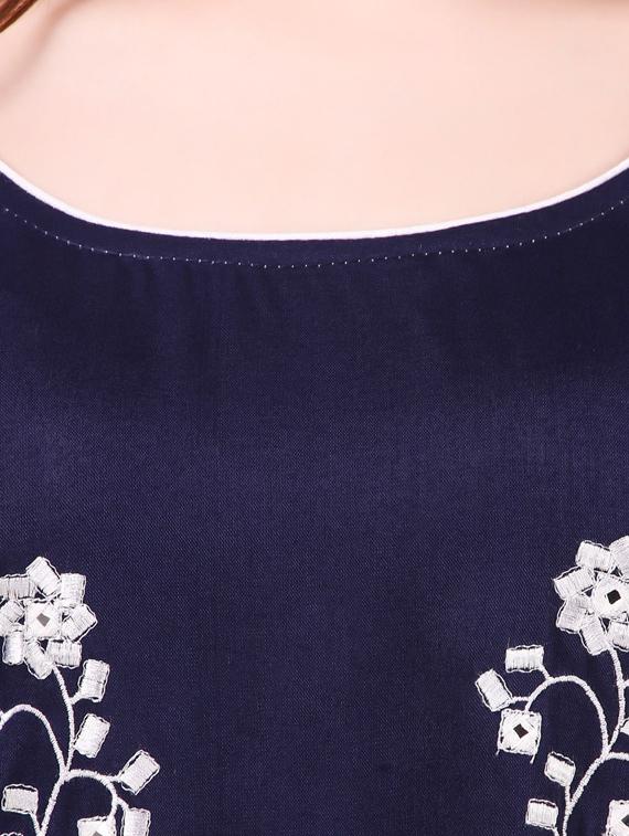 embroidered kurta palazzo set - 17482285 - Standard Image - 4