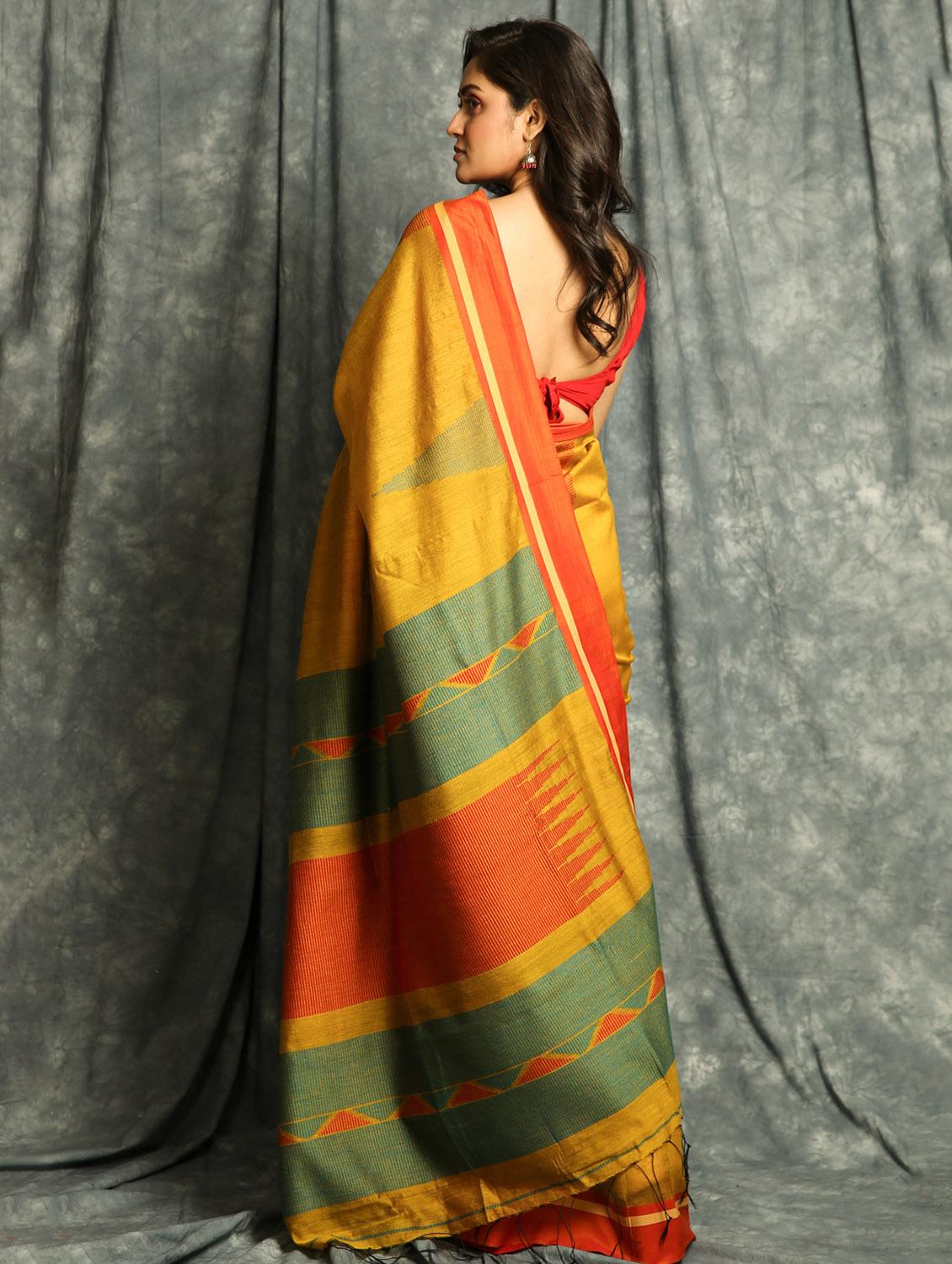 geometrical handloom saree with blouse - 17482413 -  Standard Image - 1