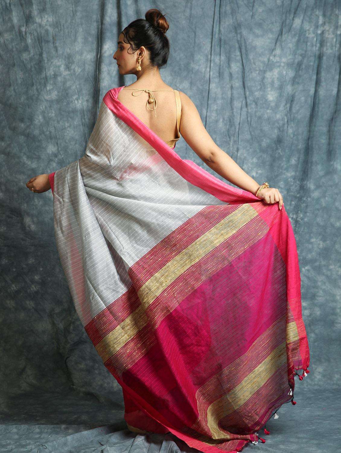 solid bordered saree - 17482423 - Standard Image - 1