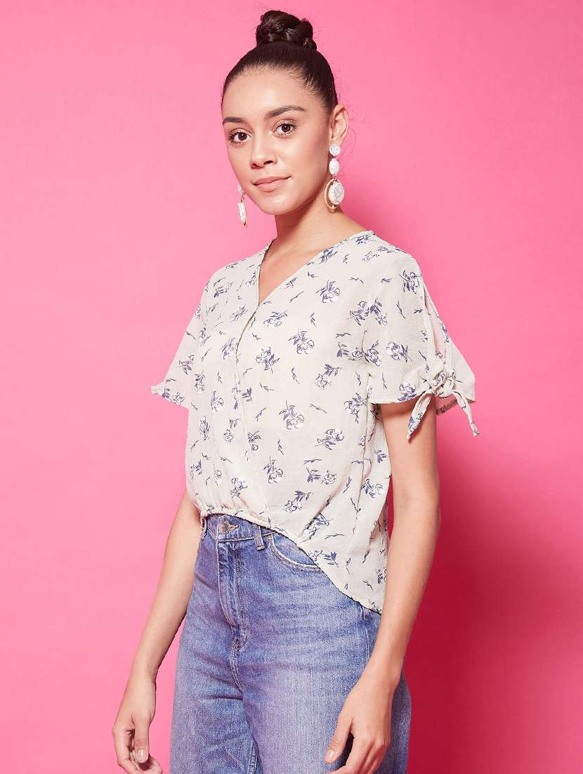 women printed overlap neck high low top