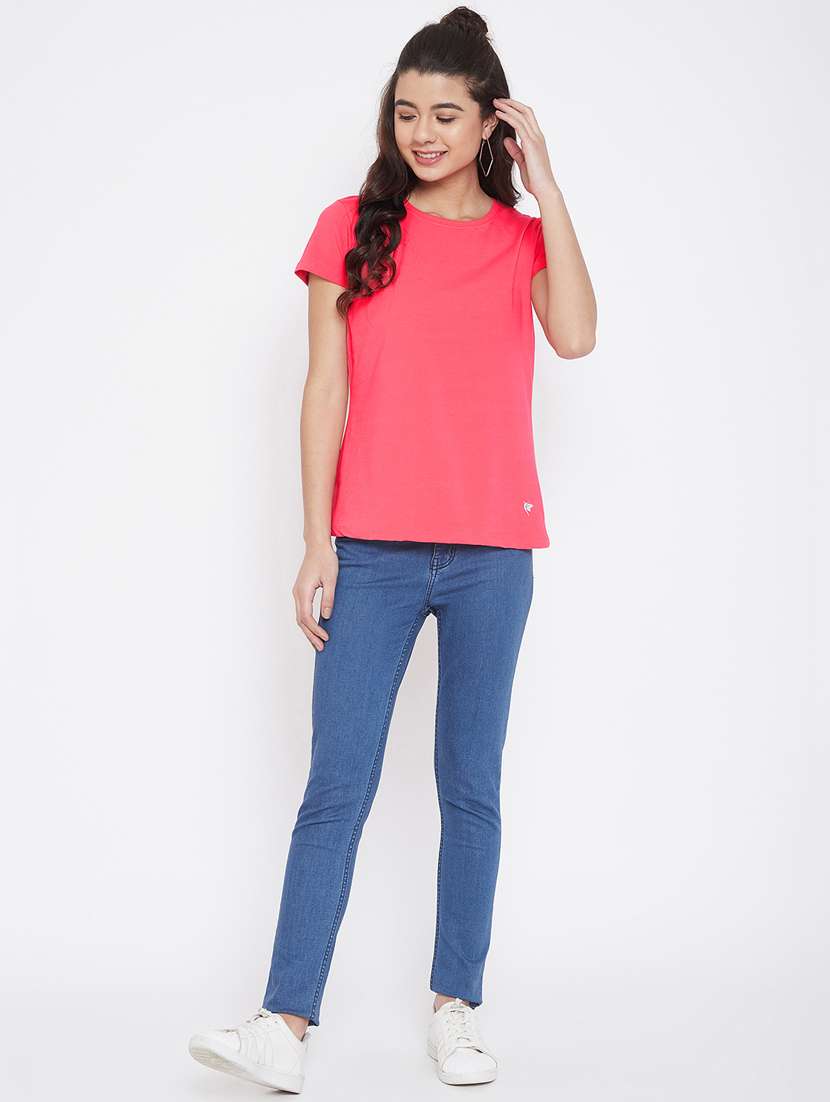 women's plain round neck t-shirt - 17484742 - Standard Image - 4