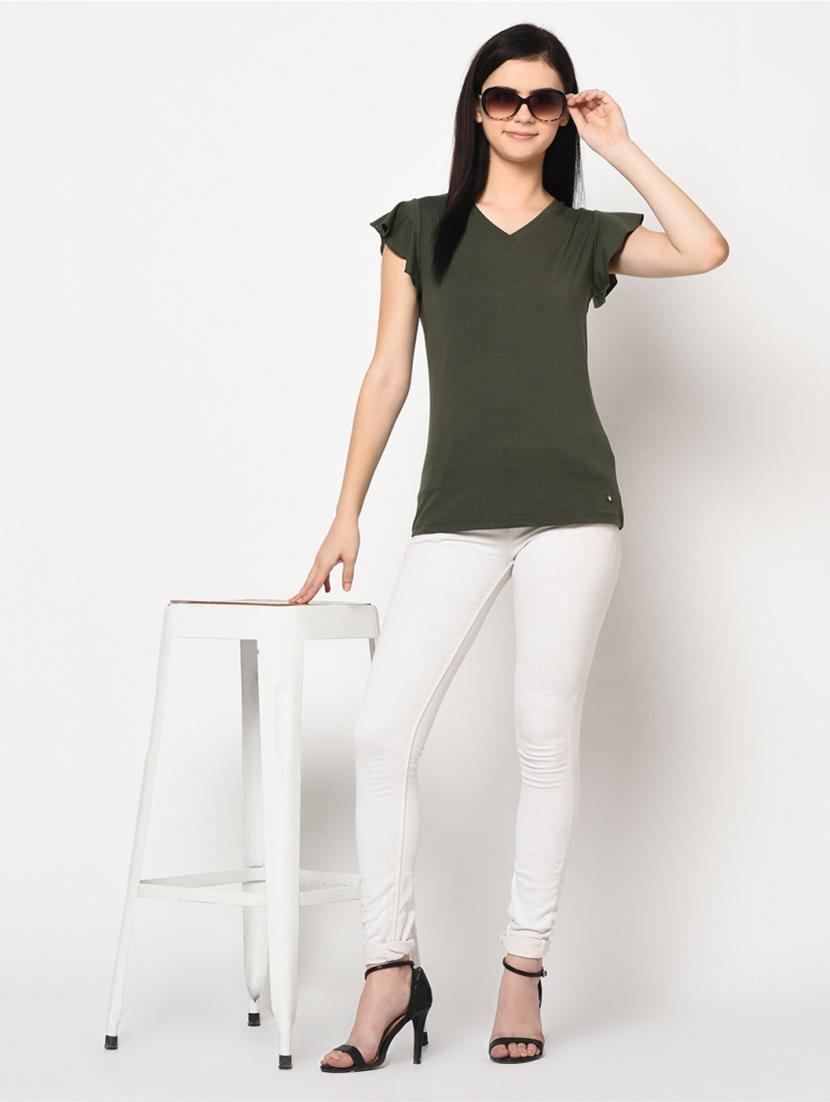 v-neck solid top - 17501752 - Standard Image - 4