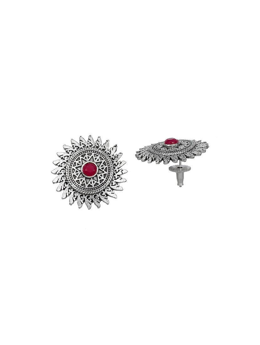 silver brass studs earring - 17531461 - Standard Image - 1