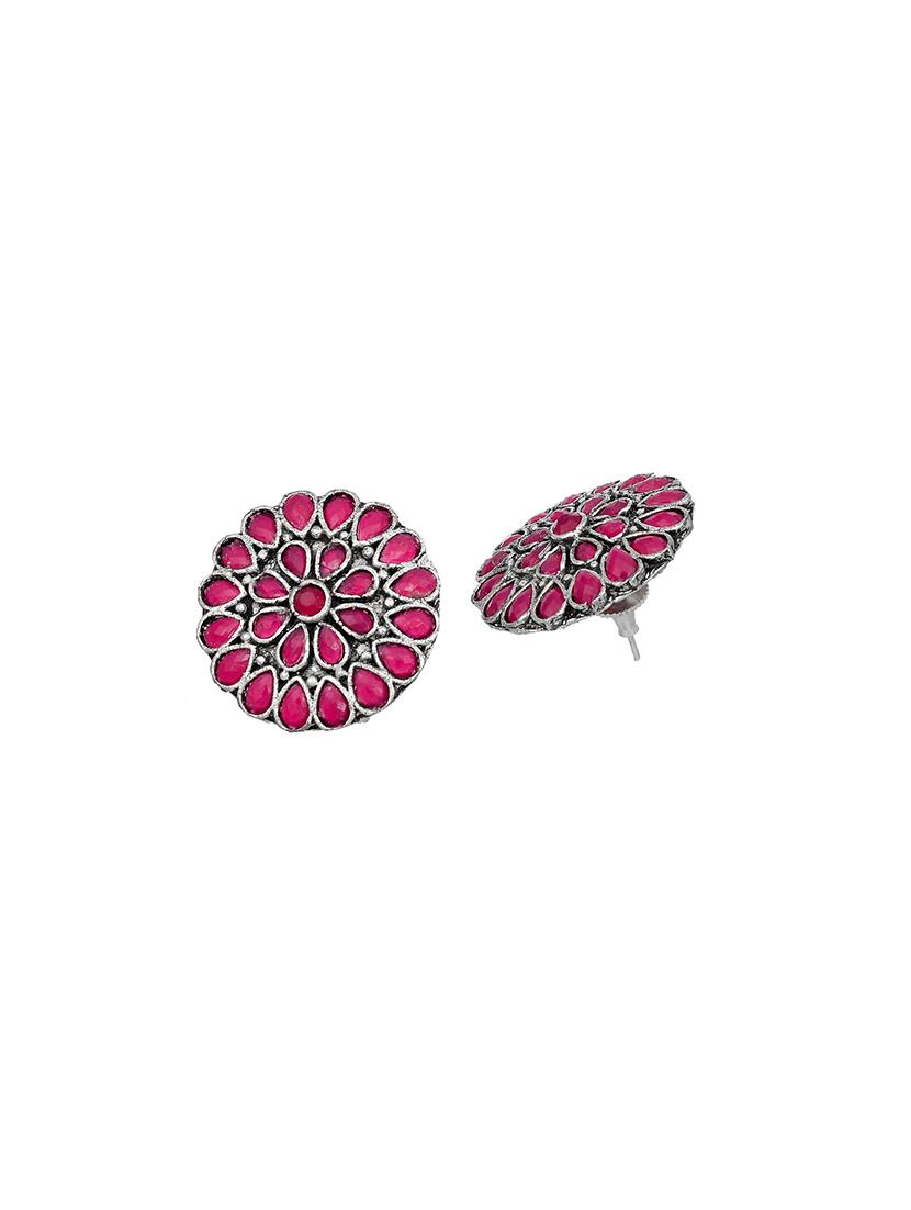 silver brass studs earring - 17531468 - Standard Image - 1