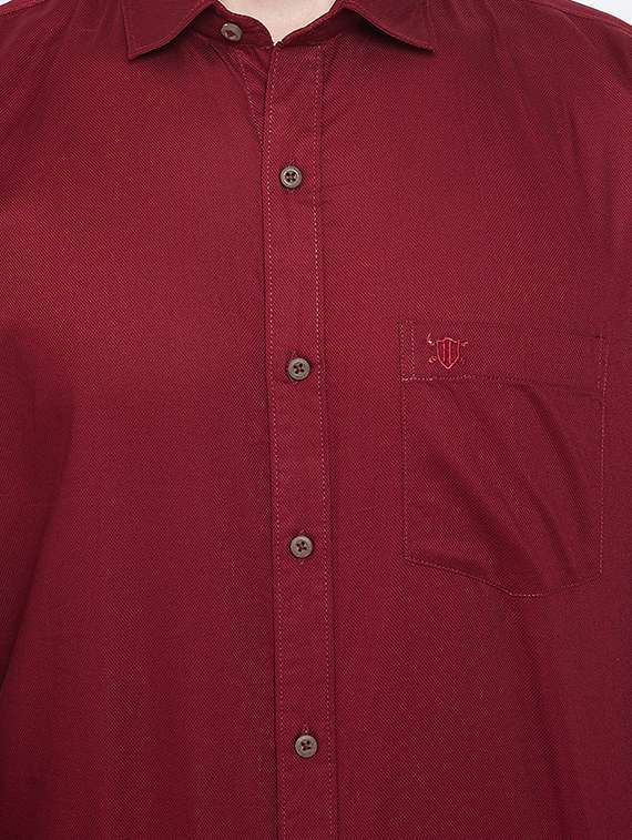 maroon solid casual shirt - 17535717 -  Standard Image - 4