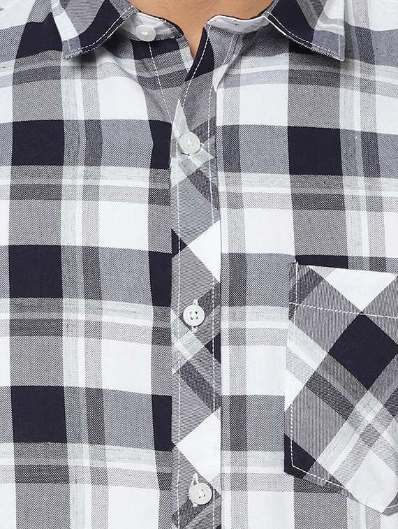 white checkered casual shirt - 17535759 -  Standard Image - 4