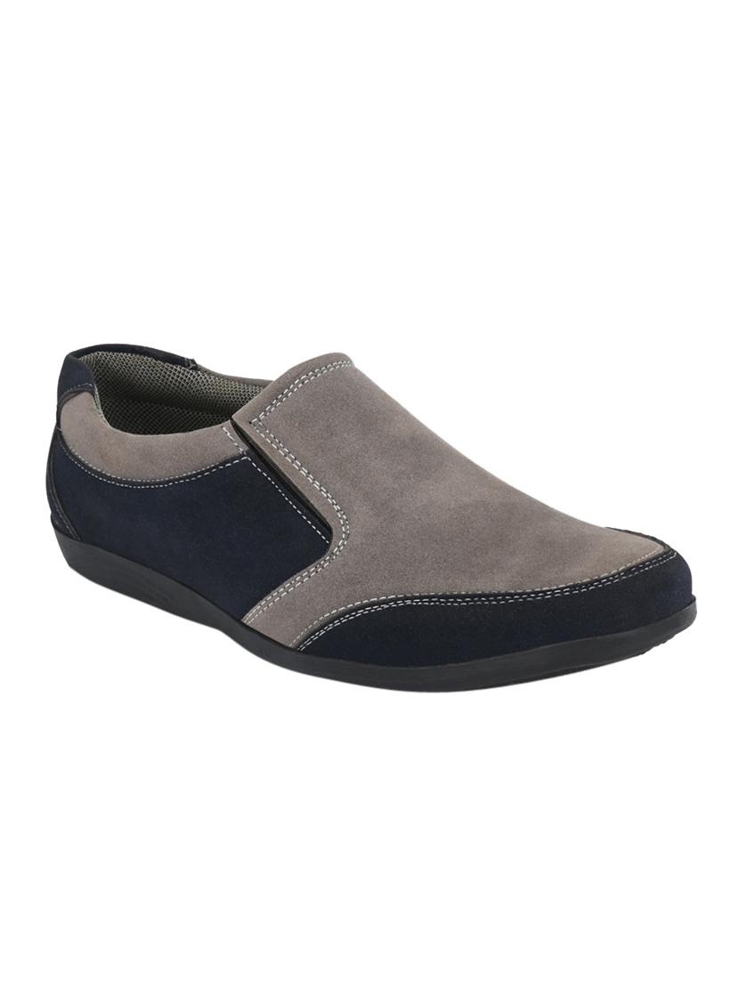 men grey slip on shoe