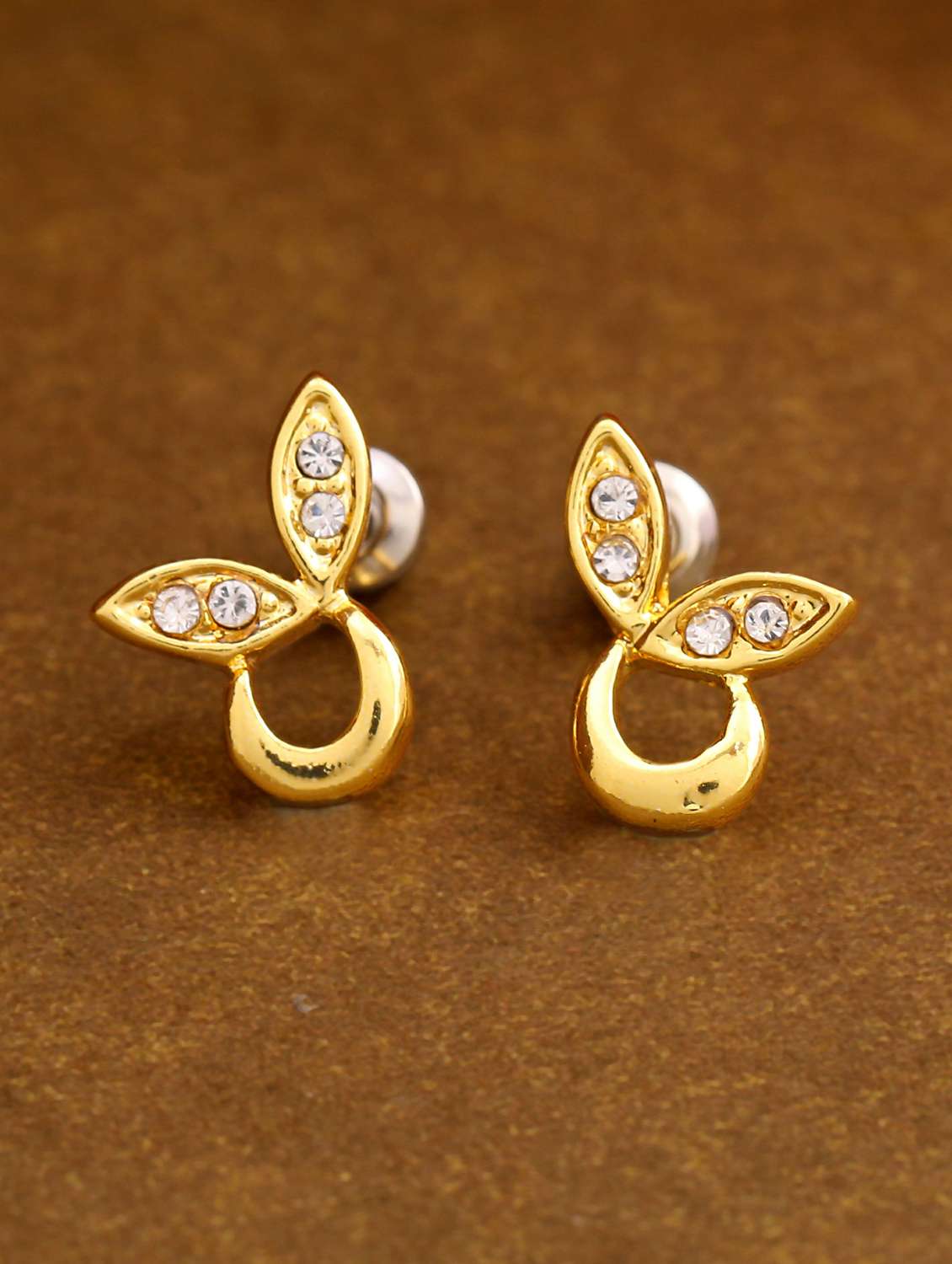 gold metal studs earring