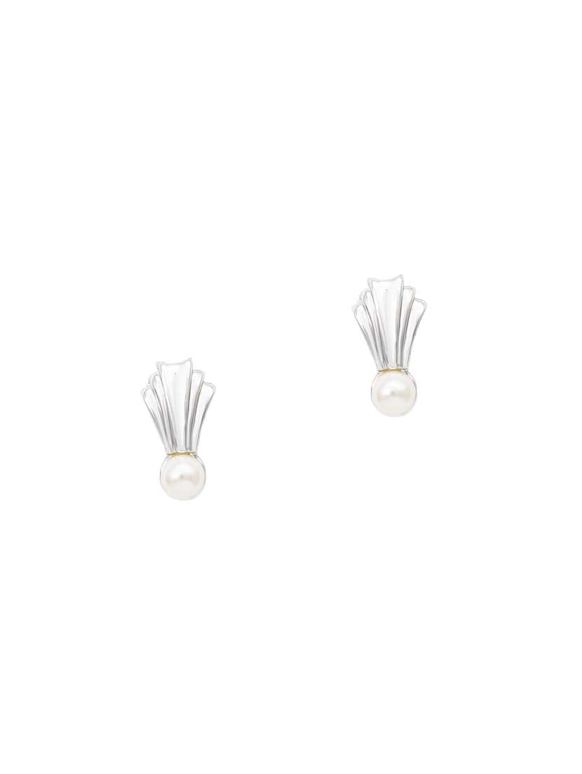 silver metal studs earring - 17542945 - Standard Image - 1
