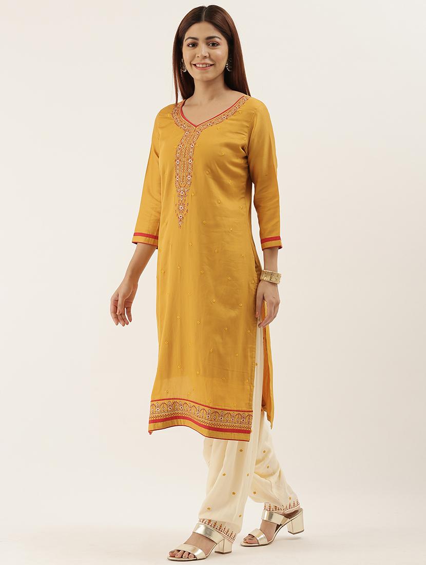 embroidered unstitched suit - 17548830 - Standard Image - 1