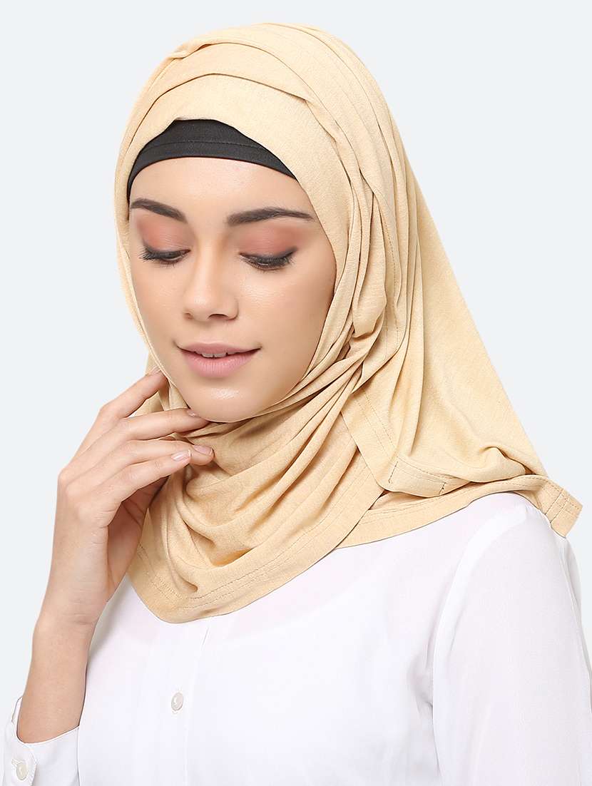 gold jersey scarf - 17550610 -  Standard Image - 1