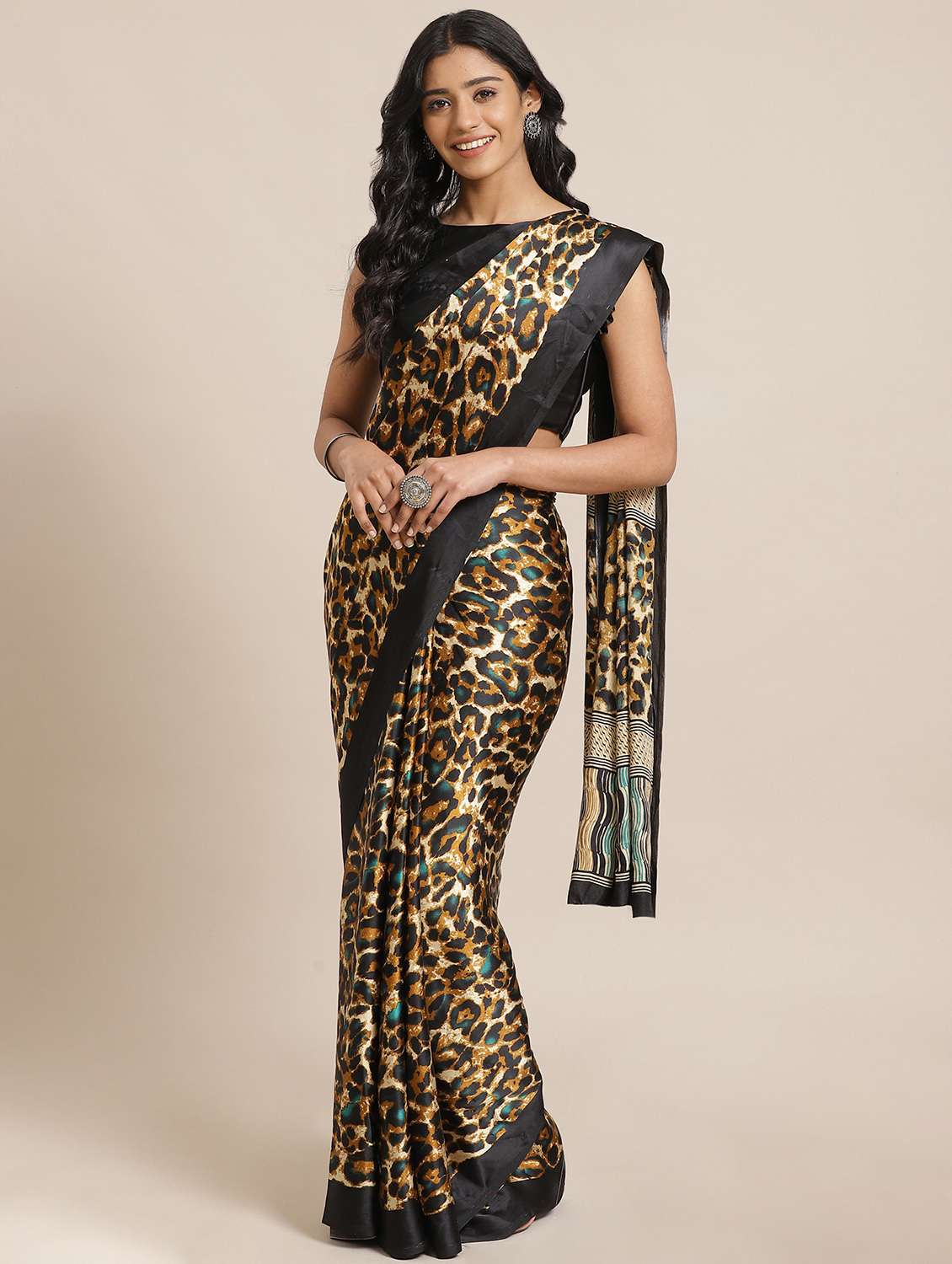 animal printed saree with blouse