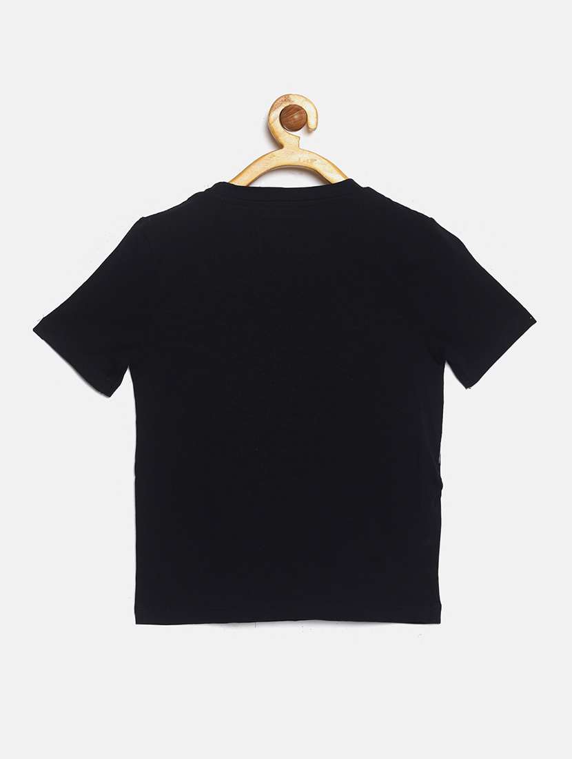 black graphic  t-shirt - 17563061 -  Standard Image - 1
