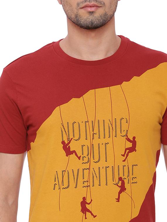 red printed t-shirt - 17564155 - Standard Image - 4