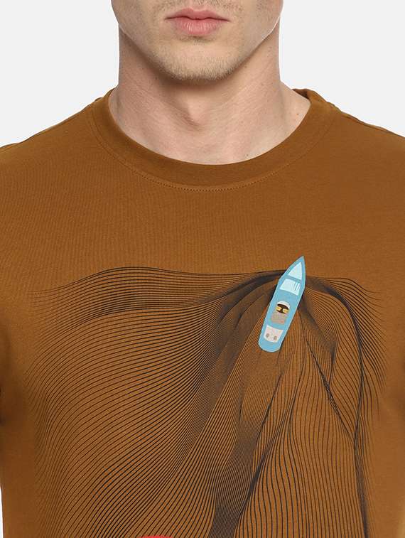 brown printed t-shirt - 17564162 -  Standard Image - 4