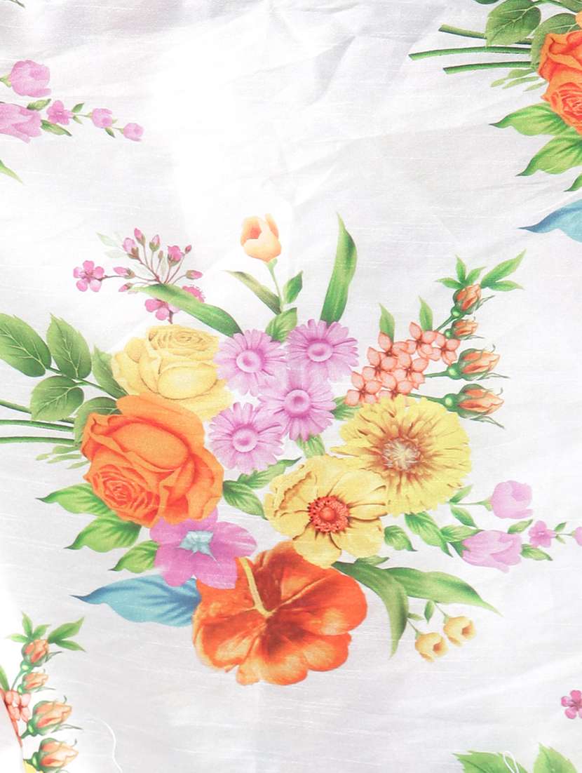 white floral ethnic wear set  - 17585771 -  Standard Image - 4