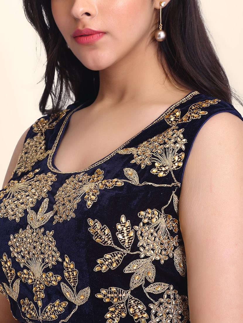 solid draped saree  - 17607773 -  Standard Image - 4