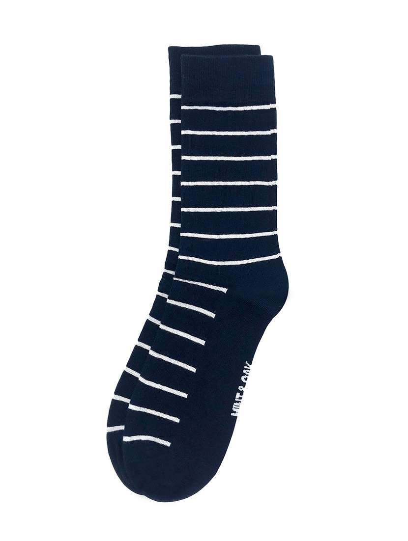 men striped above ankle length socks