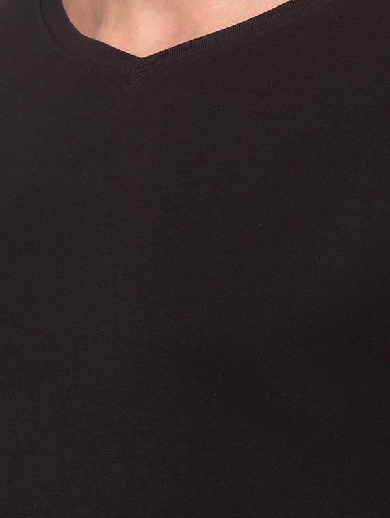 black solid t-shirt - 17615523 - Standard Image - 4