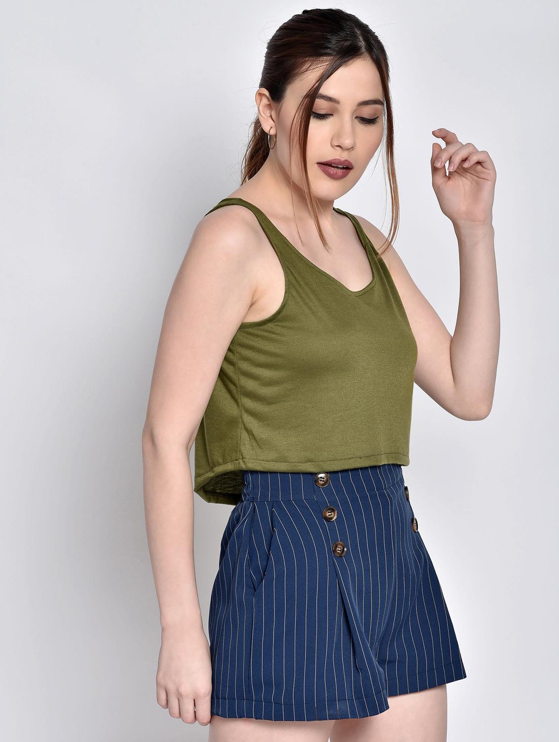 scoop neck crop top  - 17619895 -  Standard Image - 1