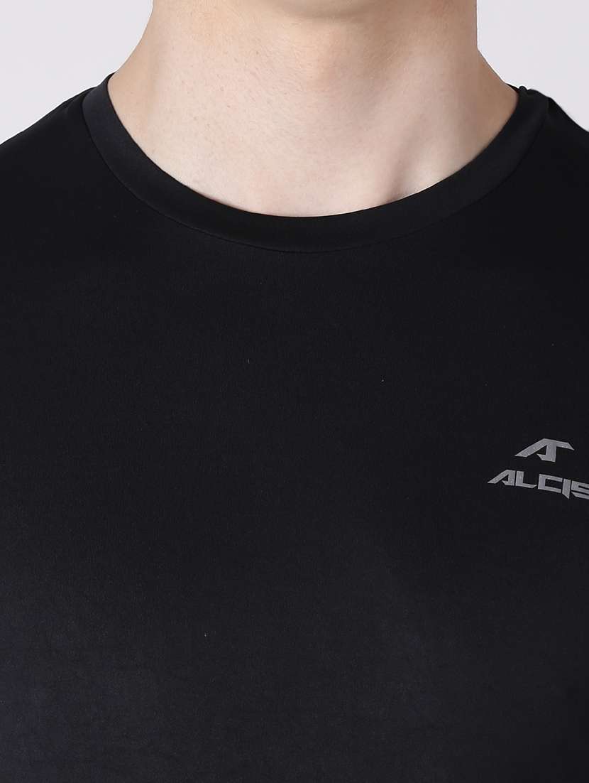 black solid t-shirt - 17628180 - Standard Image - 4