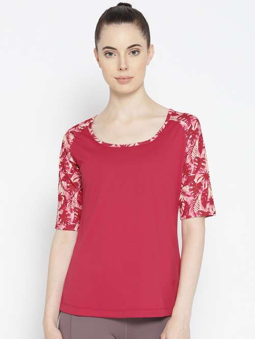 printed sleeves solid top  - 17633055 -  Standard Image - 0