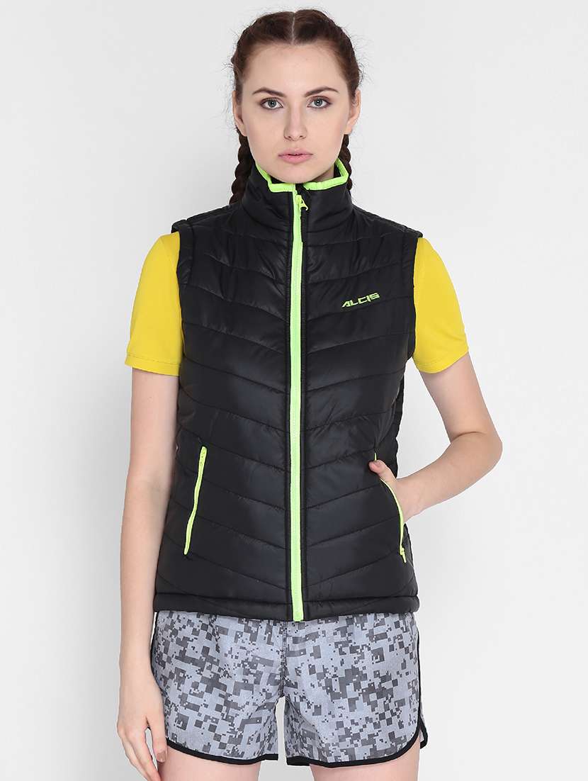 stand collar quilted jacket 