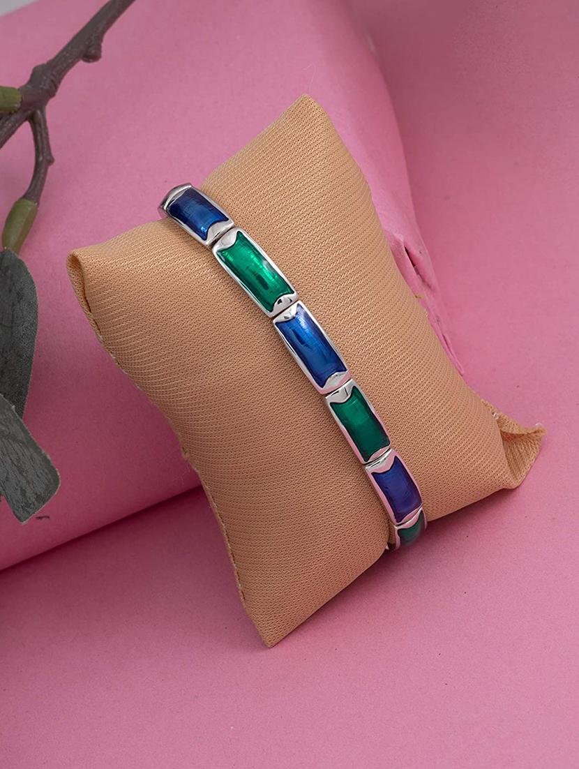 silver metal bangle bracelet - 17633553 - Zoom Image - 0