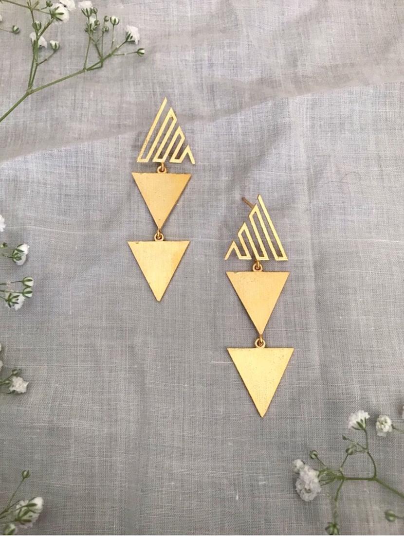 gold plated drop earring - 17637511 -  Standard Image - 1