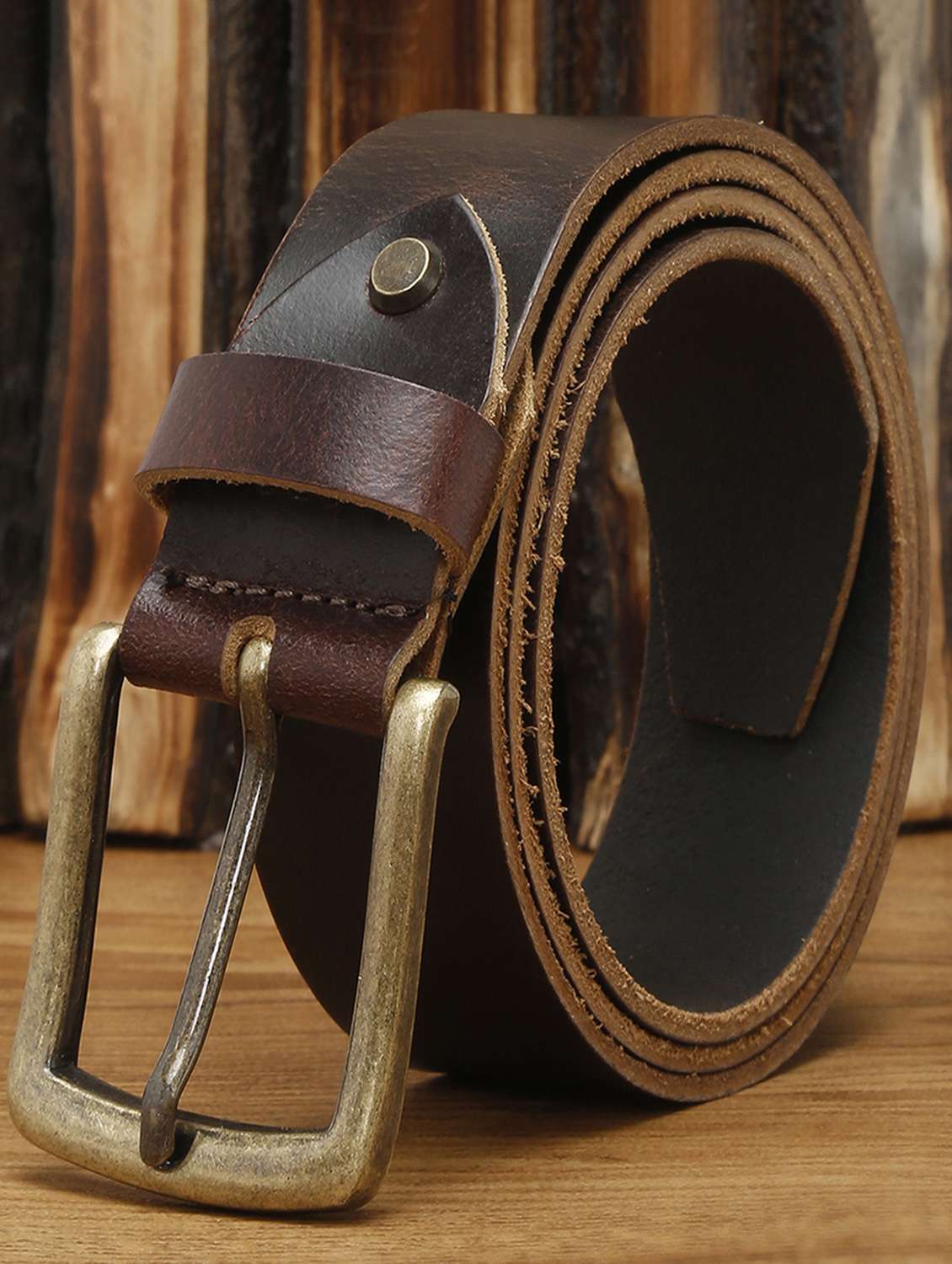 brunette brown leather belt