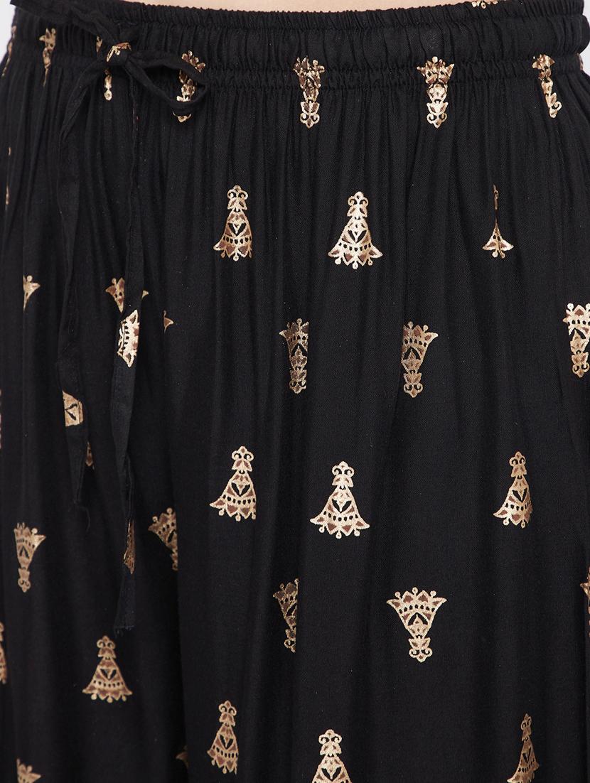 black foil print flared palazzo - 17656993 - Standard Image - 4