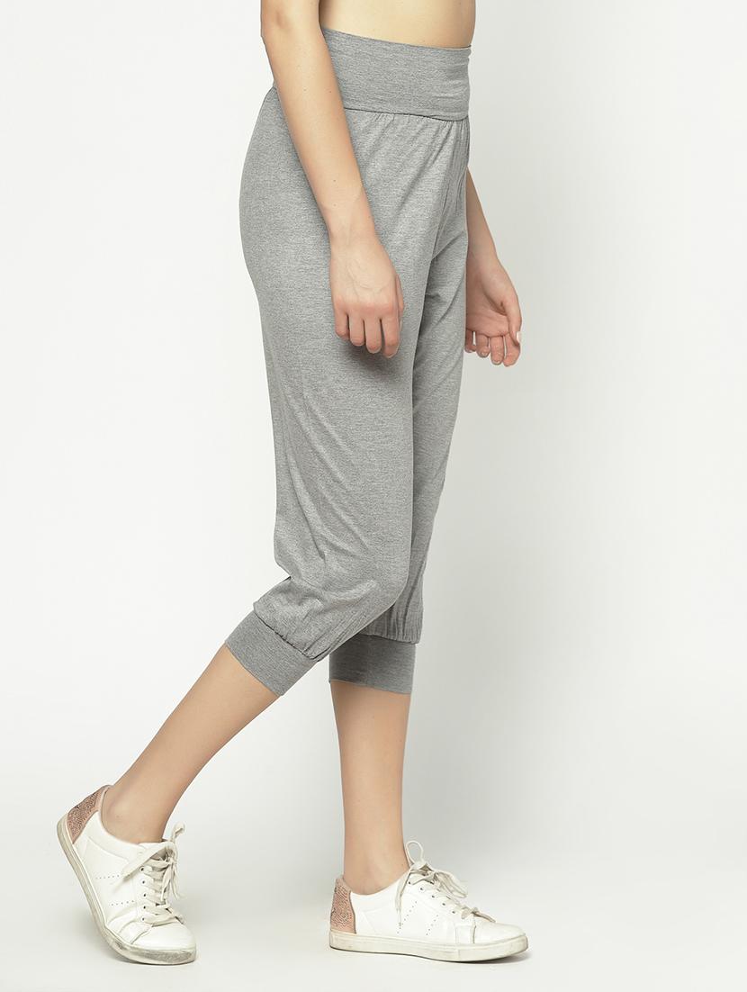 high rise solid capri - 17661257 - Standard Image - 1