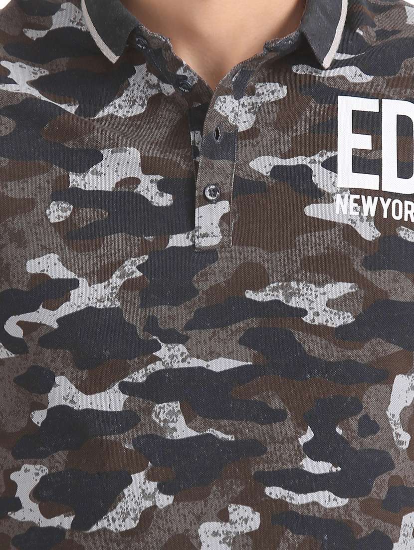 brown camouflage polo t-shirt - 17662610 -  Standard Image - 4